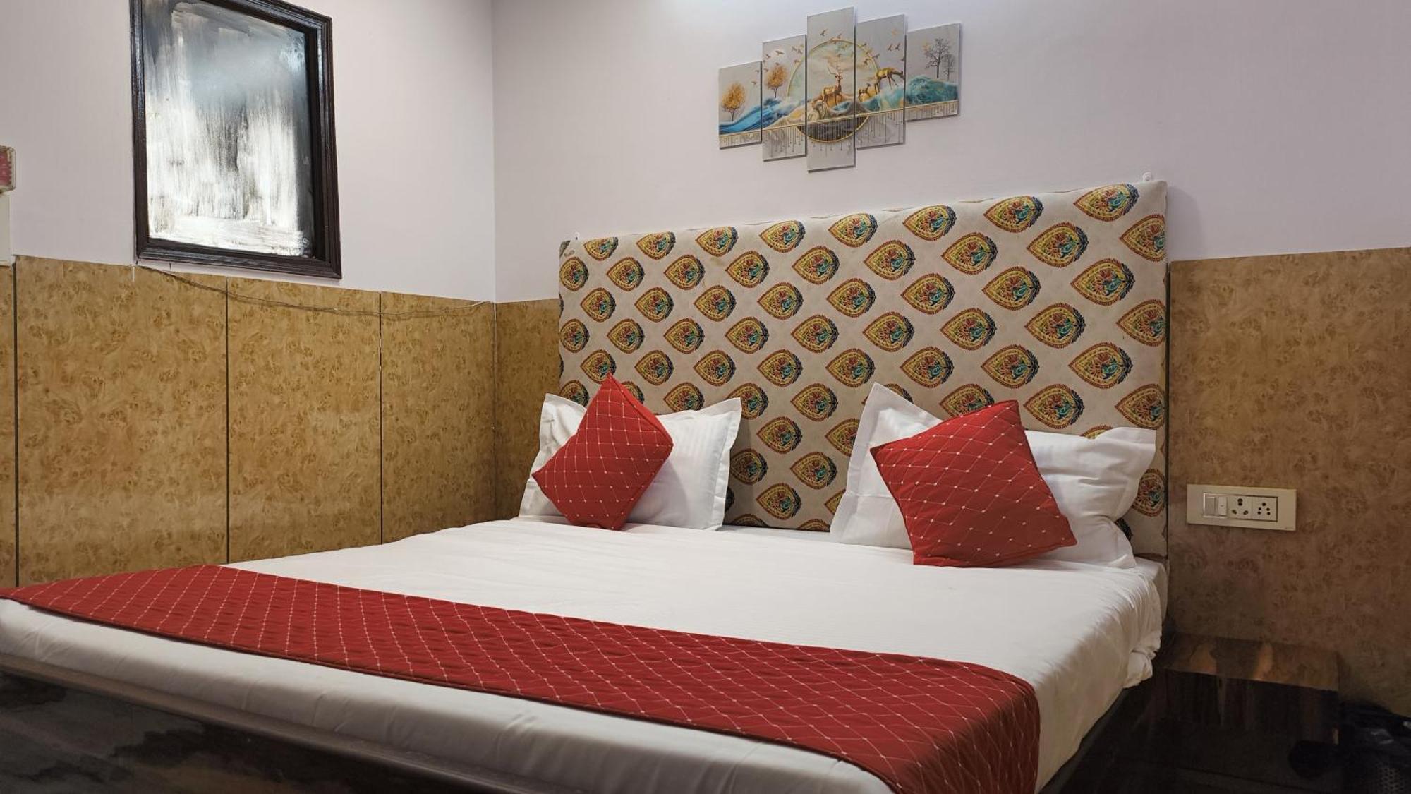 Hotel Metro Park New Delhi Eksteriør billede
